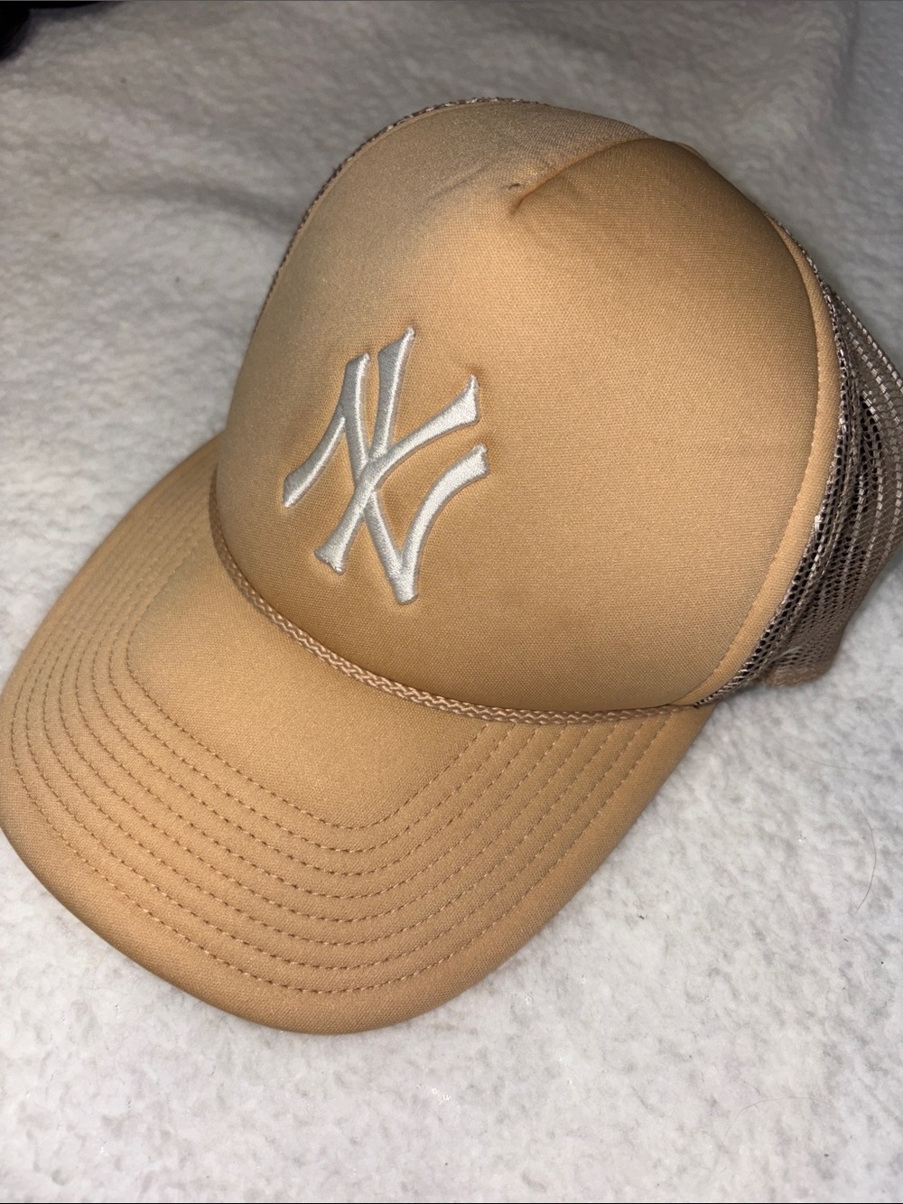 47 Brand NY Yankees Tan and Black Trucker Cap with White Logo